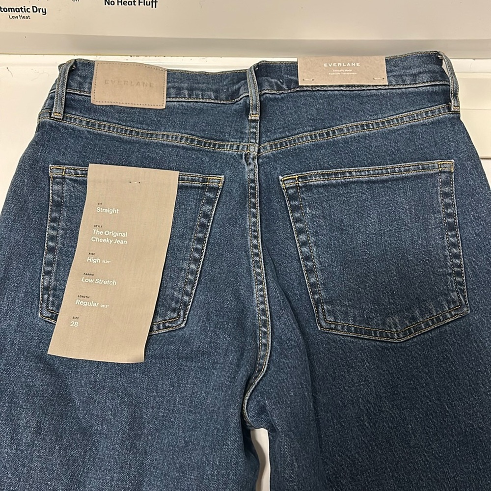 NWT Everlane The Original Cheeky Jean size 28 regular